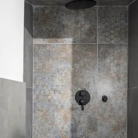 Apartment Domus Superior Capocci - Colosseum - Rione Monti *