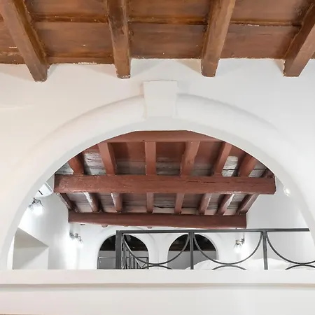Domus Superior Capocci - Colosseum - Rione Monti Apartment Rome